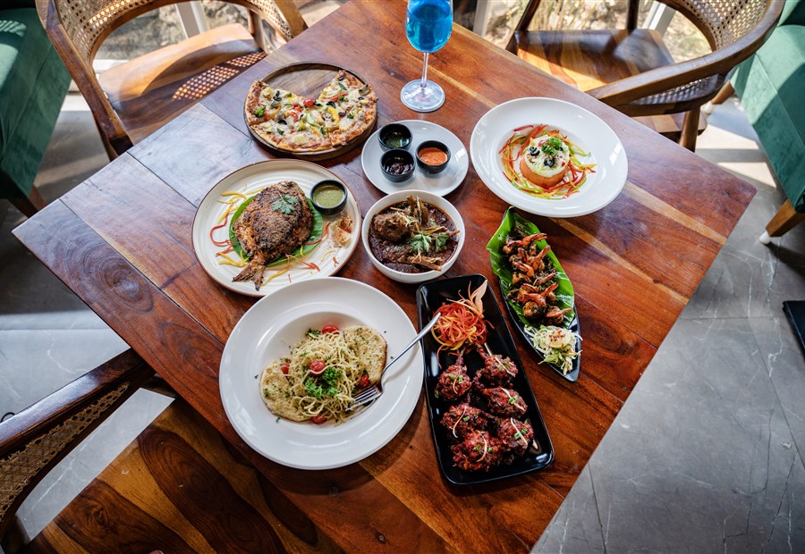 Silver Oak dining and bar